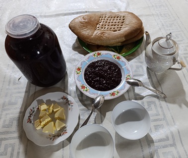 3-литровая банка джема из малины сорта Мейданлы